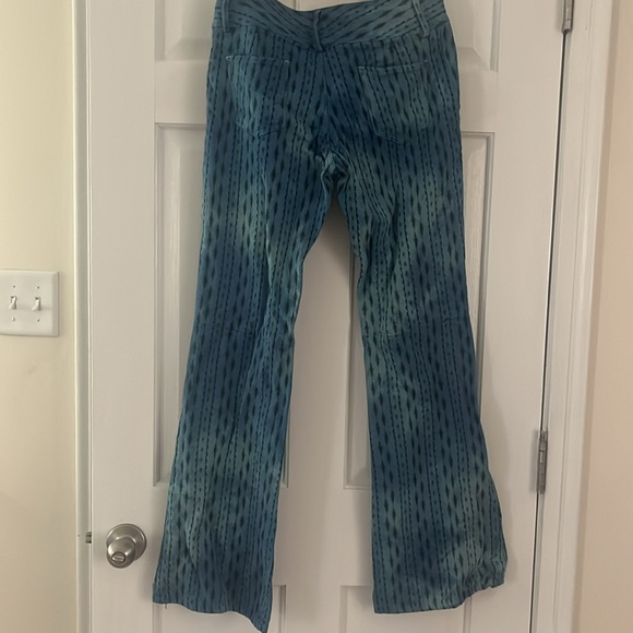 One of a kind hand dyed Alice + Olivia pants - Picture 4 of 6